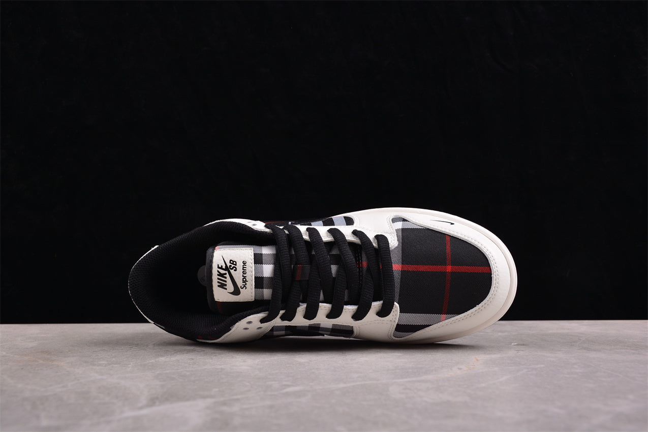 Nk SB Dunk Low Supreme SP1098-071