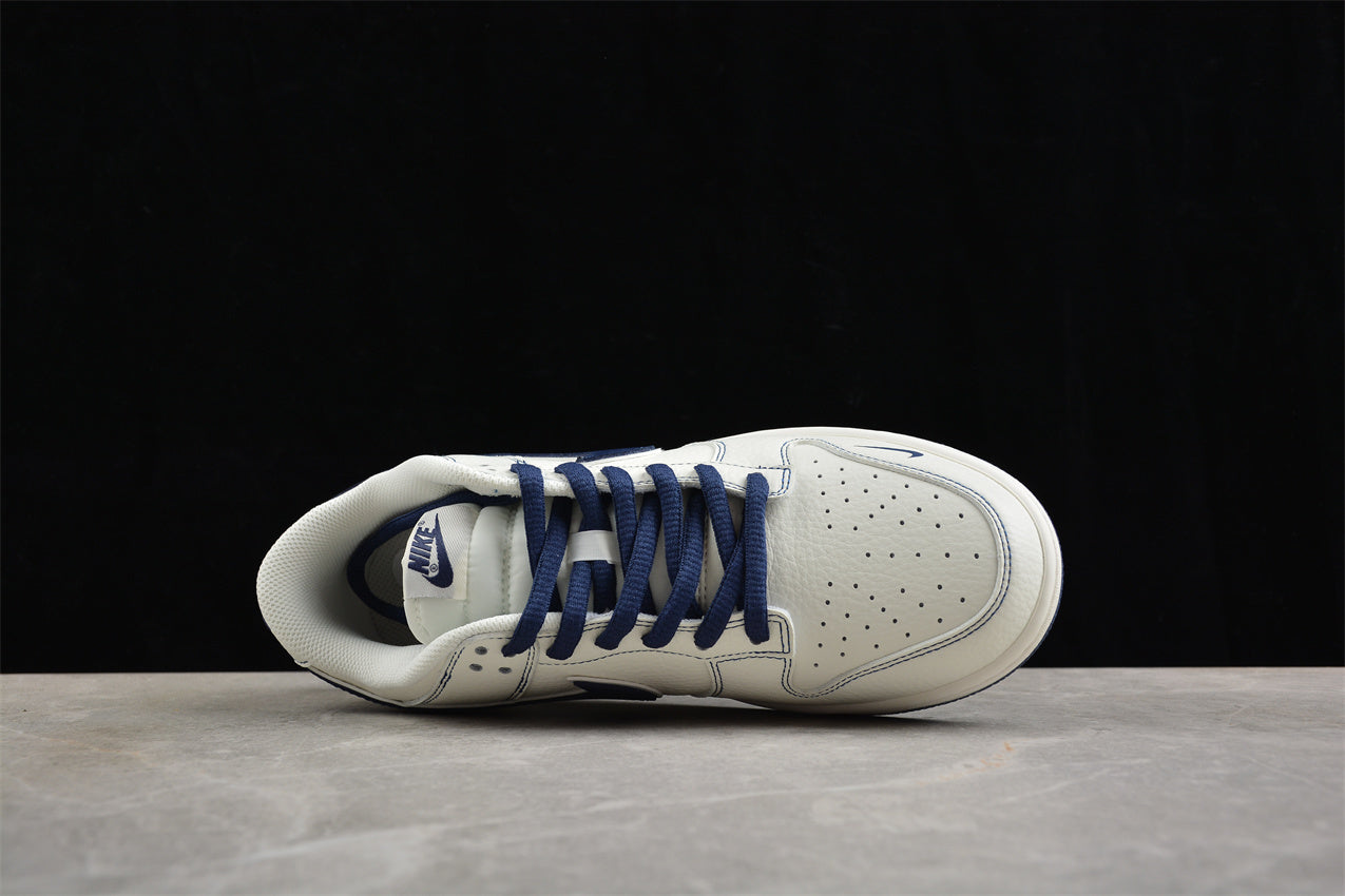 Nk SB Dunk Low Supreme x The North Face BM0234-503