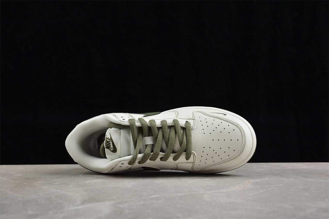 Nk SB Dunk Low Supreme x The North Face BM0234-505