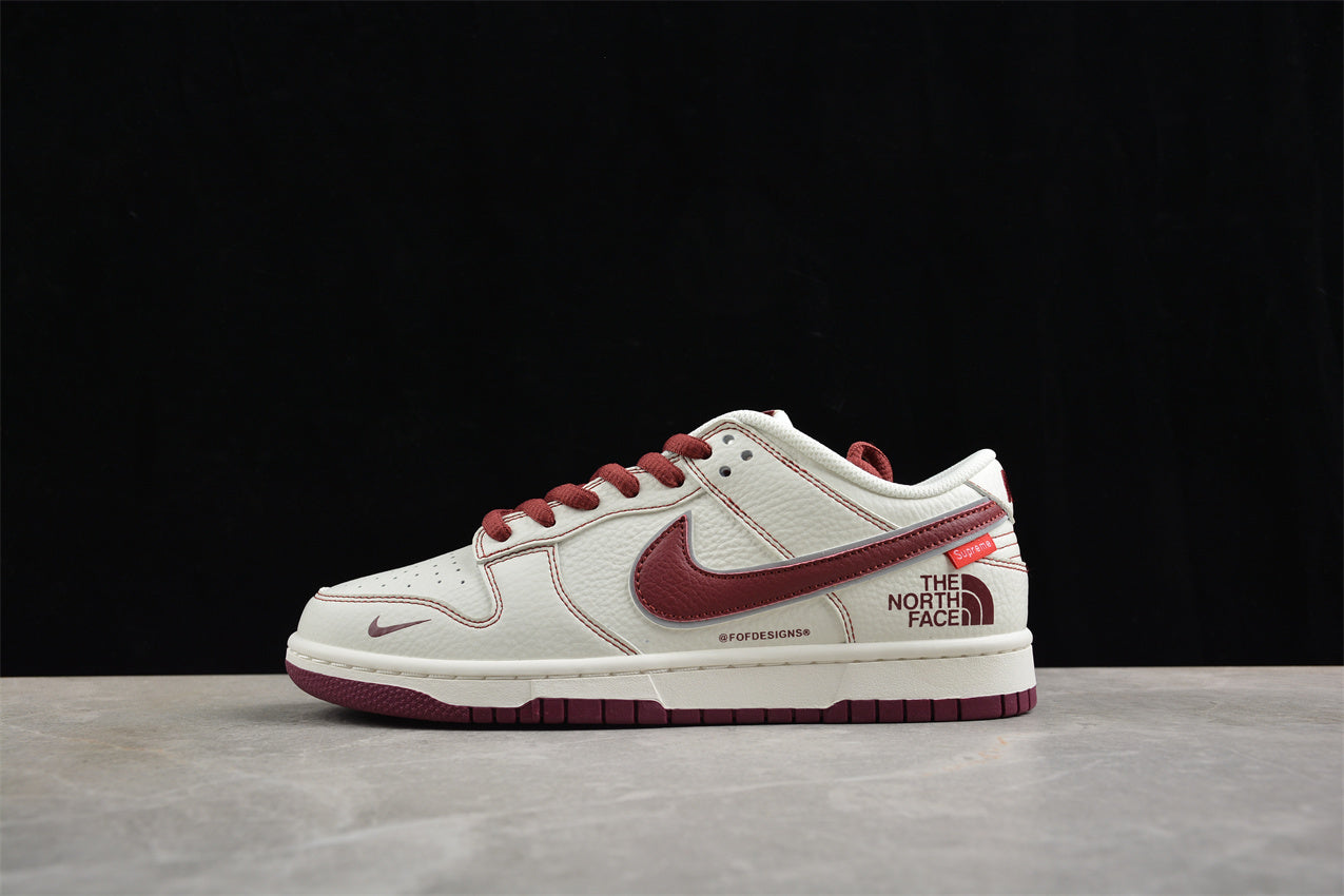 Nk SB Dunk Low Supreme x The North Face BM0234-506