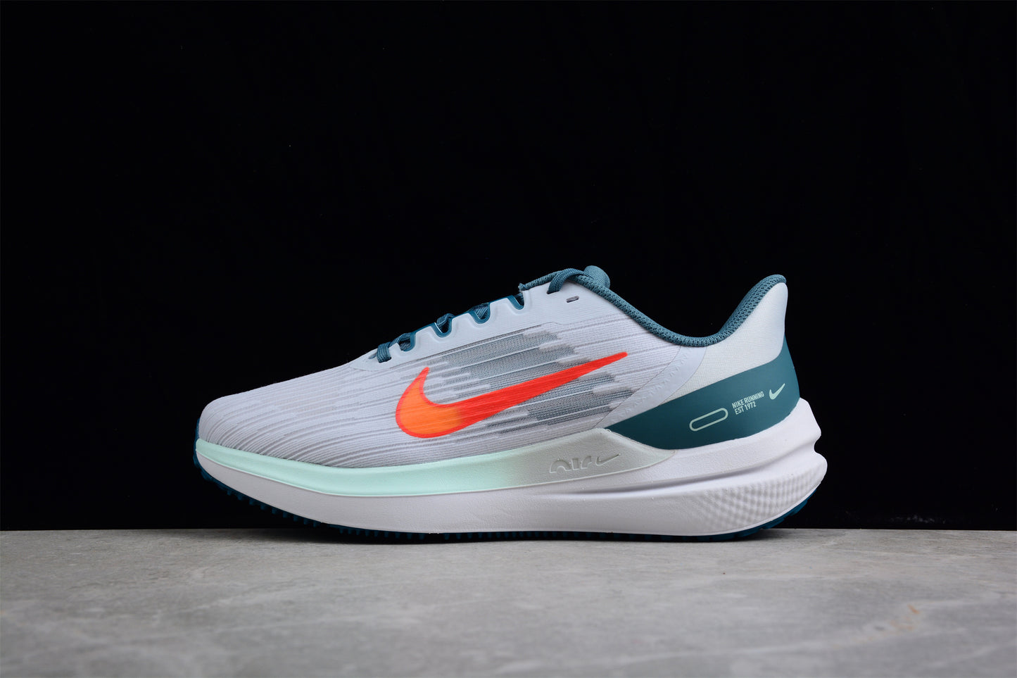 Nk Zoom Winflo 9 DD6203-005