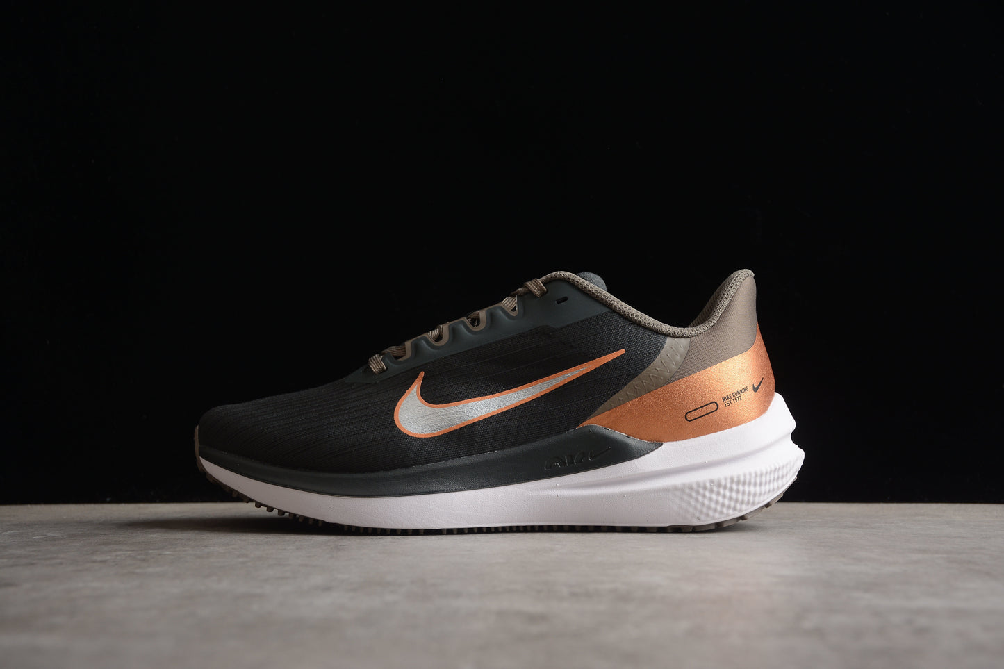 Nk Zoom Winflo 9 DD8686-005
