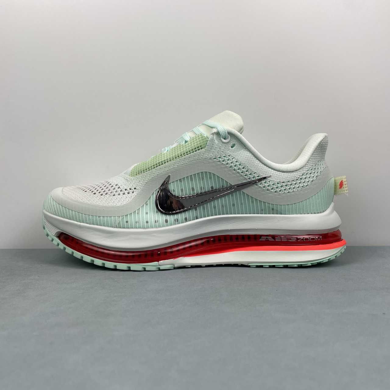 P240 NIKE Pegasus Premium HQ2592-301