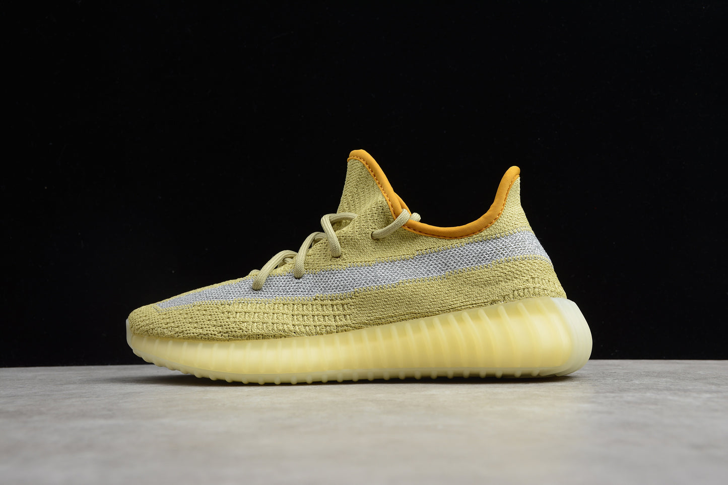 R17 Yeezy Boost 350 FX9034
