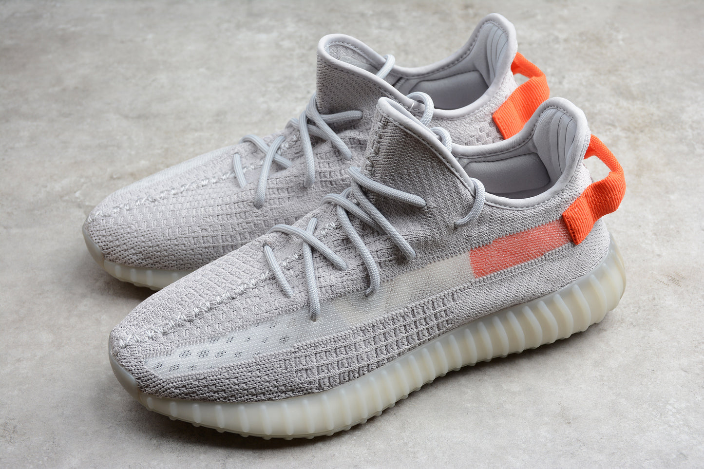 R17 Yeezy Boost 350 V2 “Yecheil” FX9017