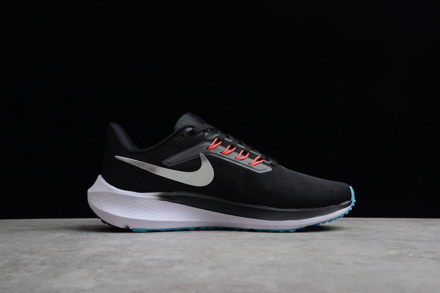 R18 NK Air Zoom Pegasus 39 DG4071-106