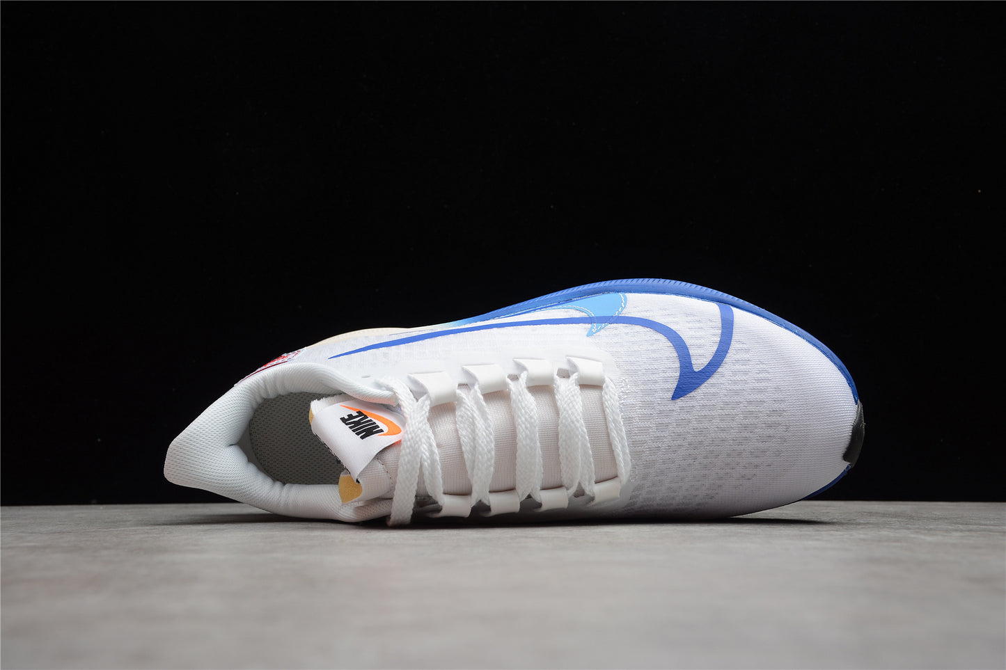 R19 Air Zoom Pegasus 37 PRM CQ9908-100