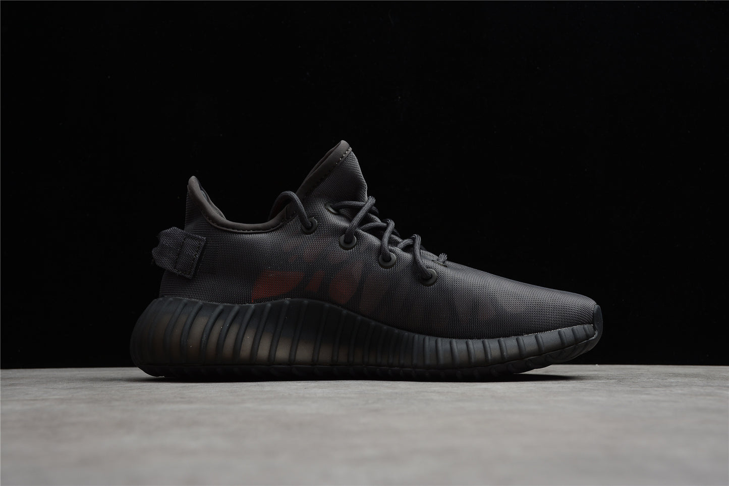 R20-35 YEEZY BOOST 350 V2 GW2872