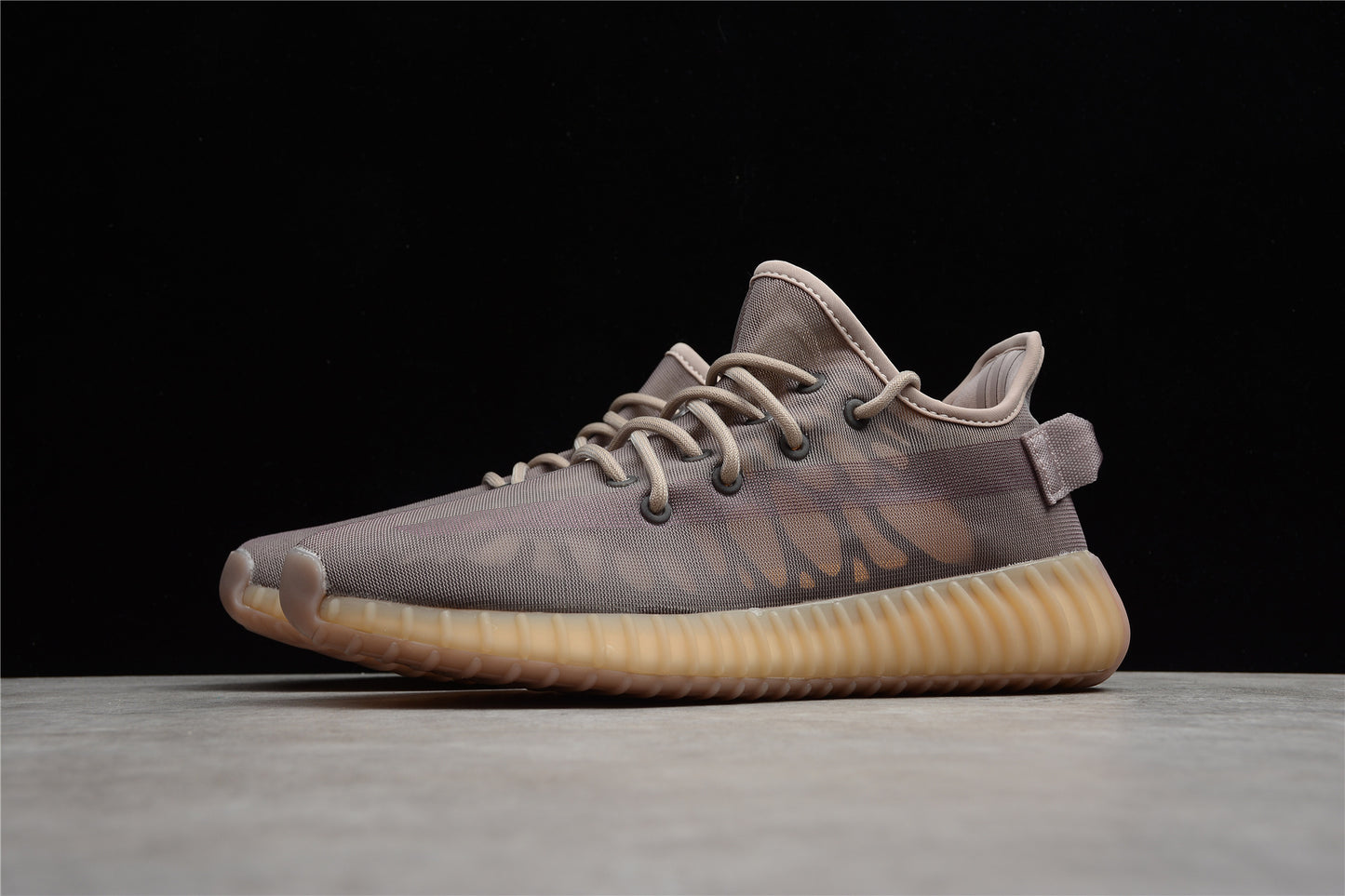 R20-35 YEEZY BOOST 350 V2 Mono Mist EF4275
