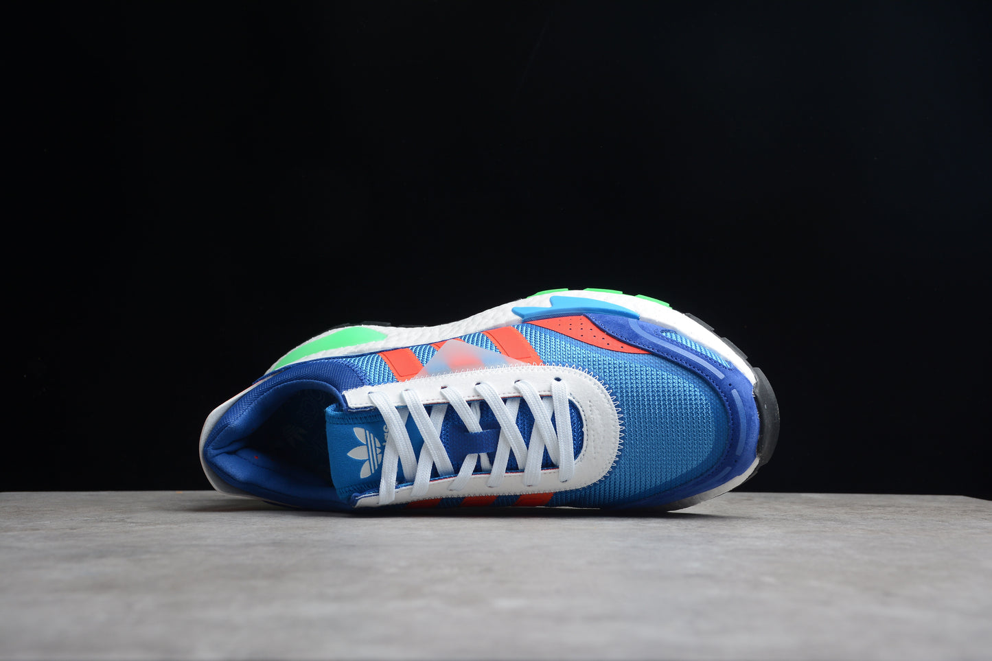 R20 adidas originals Retropy P9 H03083