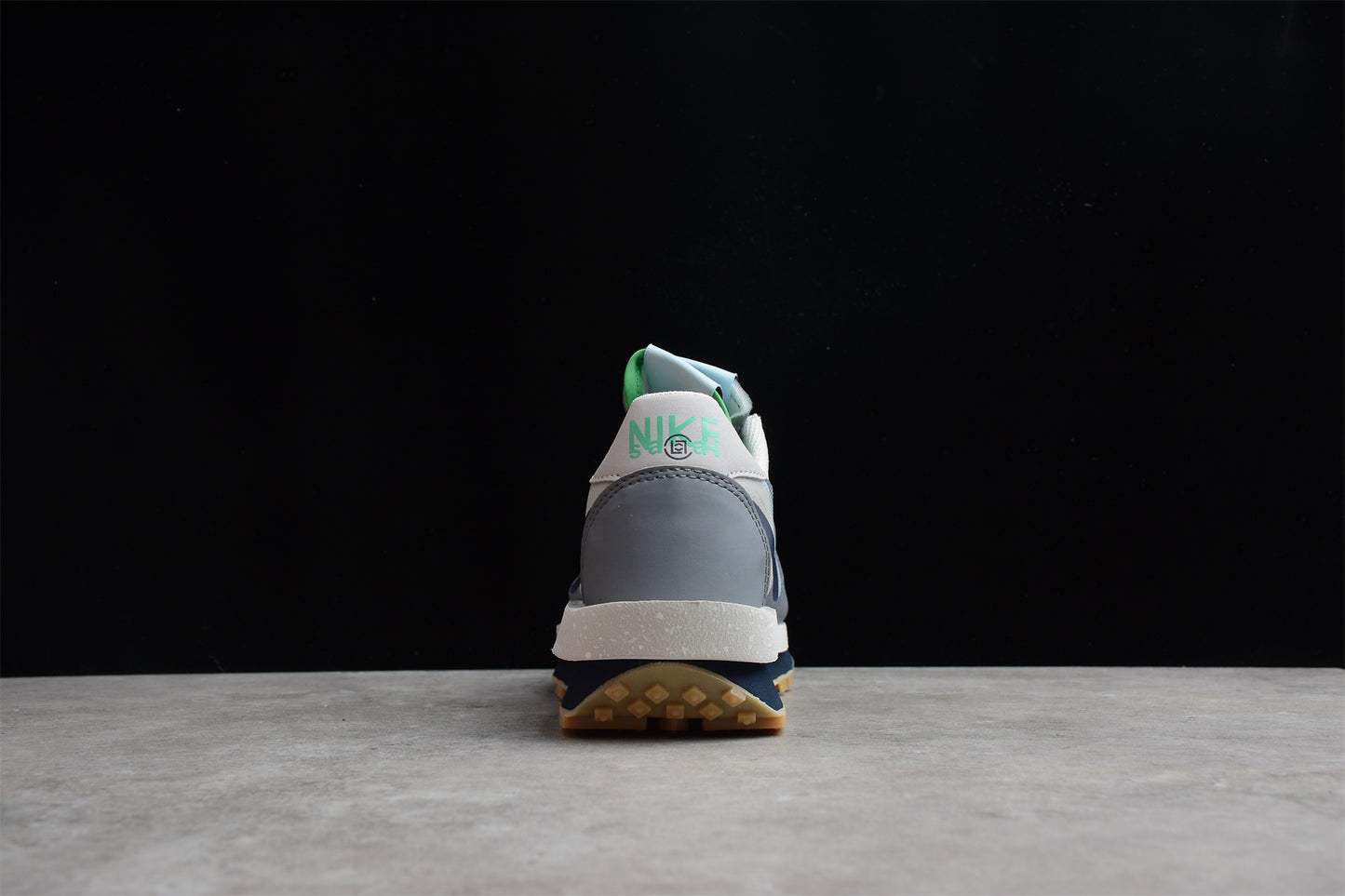 R22 CLOT x Sacai x NK LDWaffle " Cool Grey " DH3114-001
