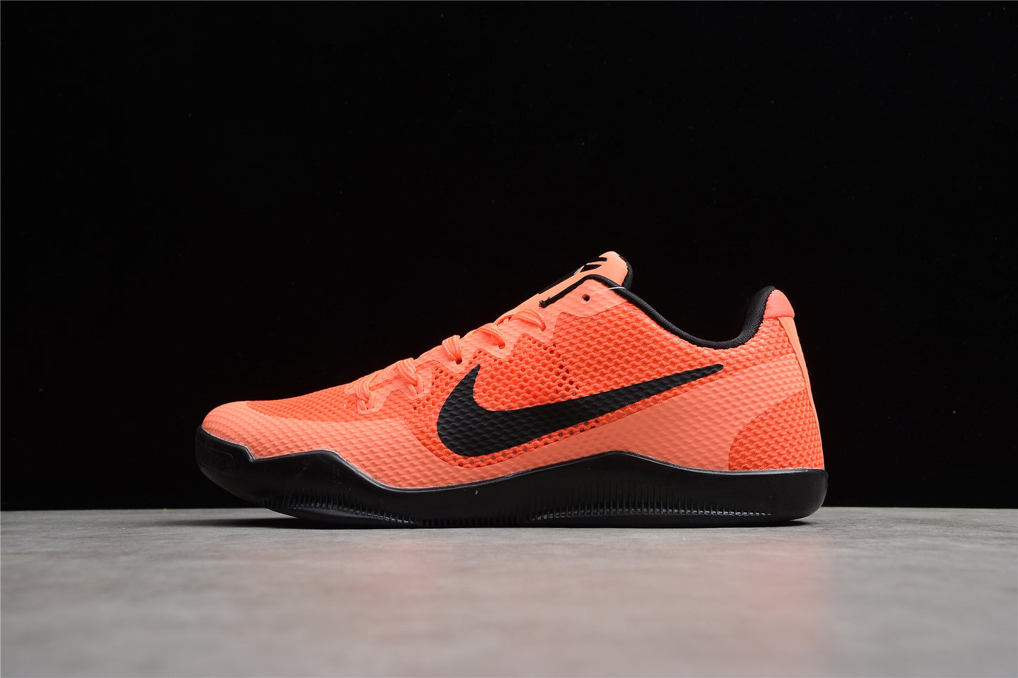 R24 Kobe 11 EM “Bright Mango” 11 836183-806