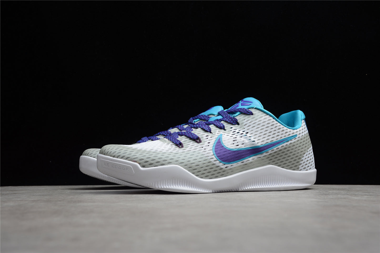 R24 Kobe 11 EM “Draft Day” 836184-154