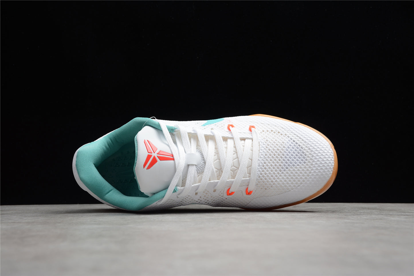 R24 Kobe 11 EM Low “Summer Pack” 836183-103