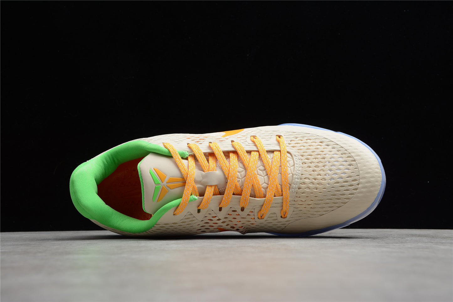 R24 Nike Kobe 11 EM Low lnvisibility Cloak 836183-005