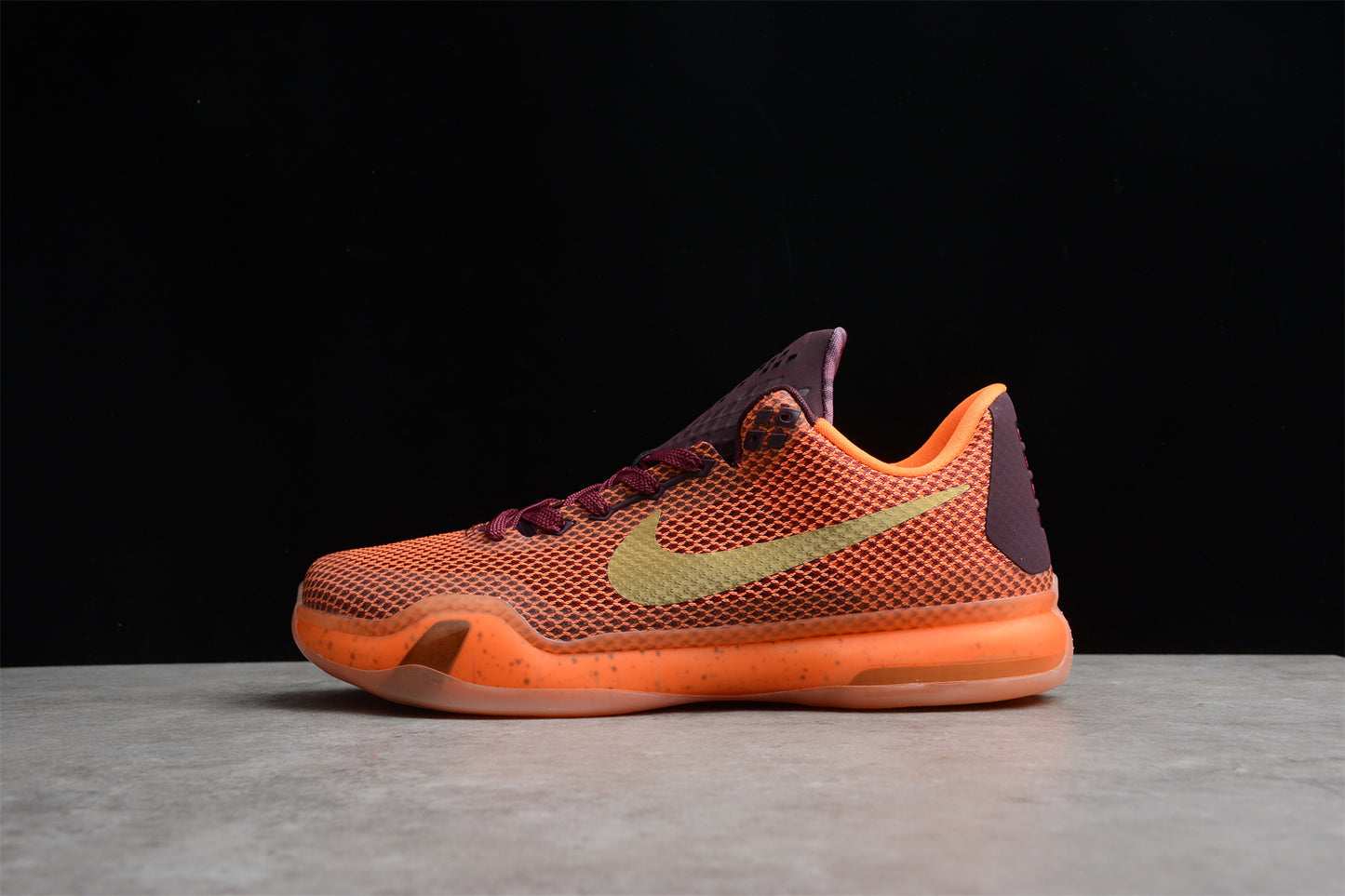 R26 Kobe 10 “Silk Road” 9 705317-676