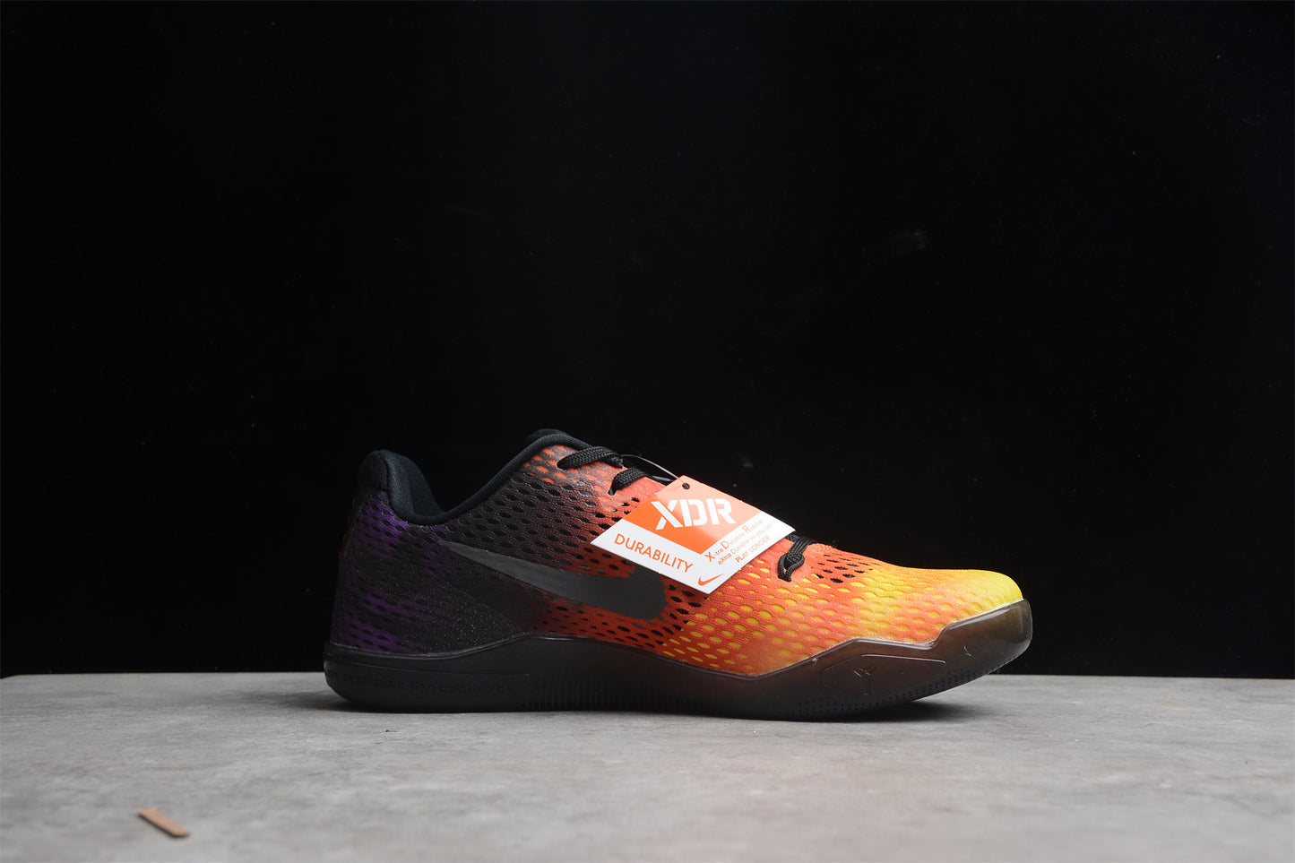 R26 Kobe 11 "LA Sunset" 836184-8056
