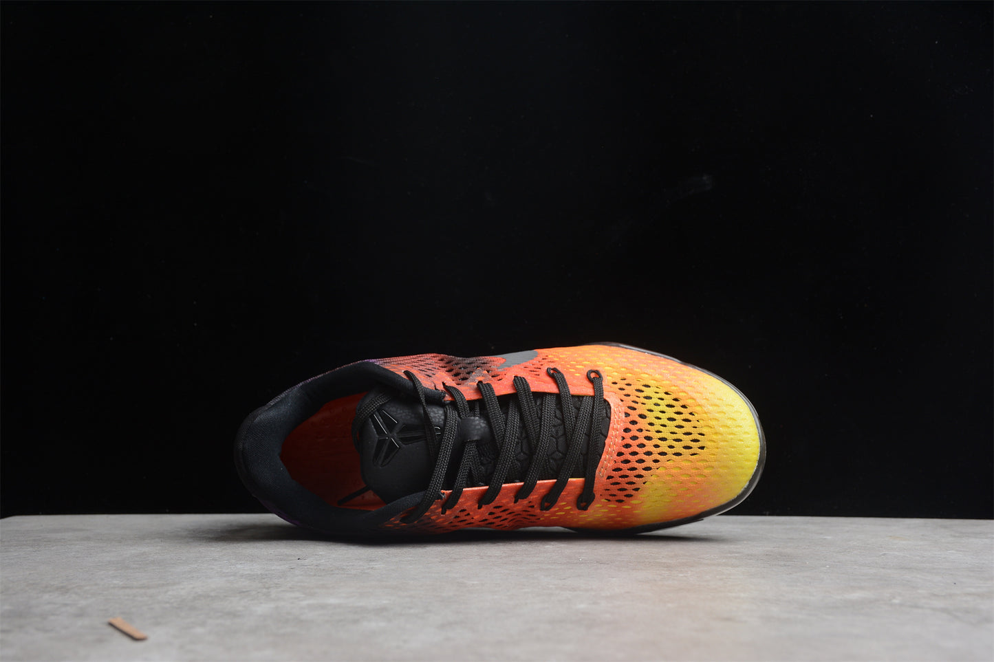 R26 Kobe 11 "LA Sunset" 836184-8056