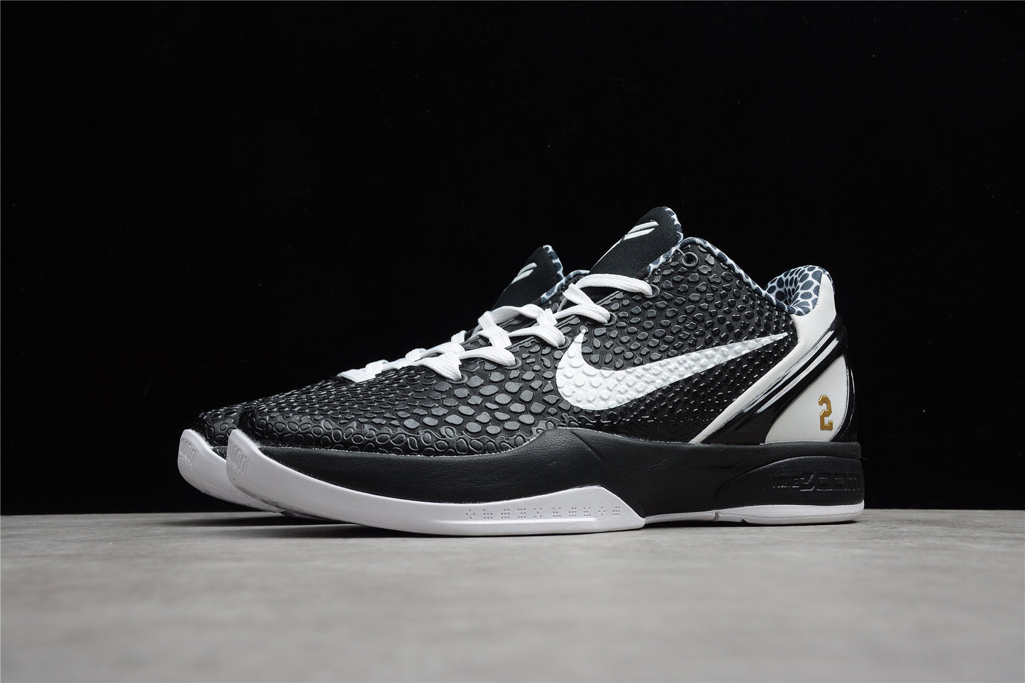 R26 Kobe 6 skyrunner: CW2190-002
