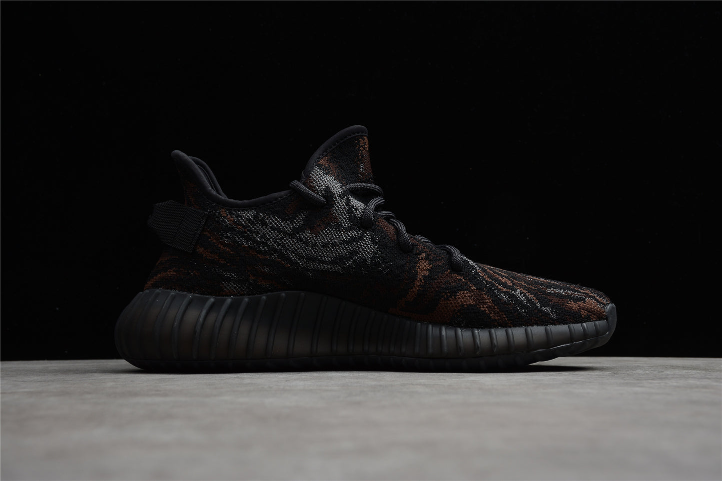 R26 Yeezy Boost 350 V2 MX Rock