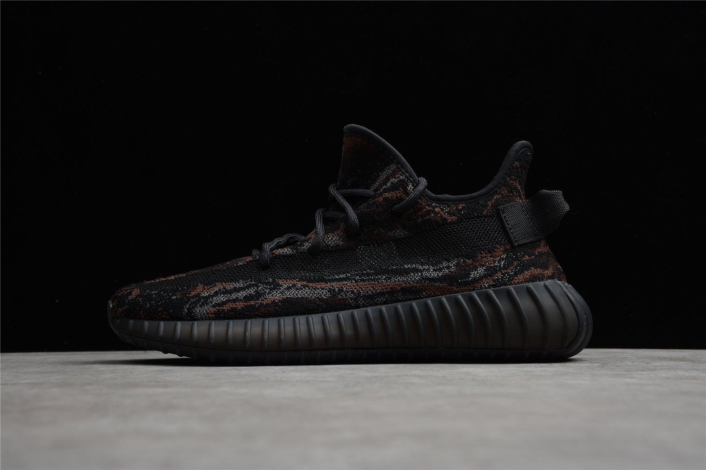 R26 Yeezy Boost 350 V2 MX Rock
