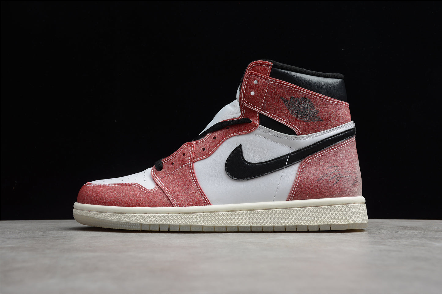 R28 Trophy Room x Air Jordan 1 High OG