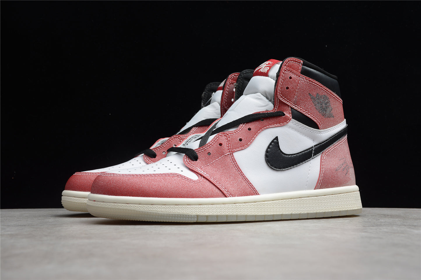R28 Trophy Room x Air Jordan 1 High OG
