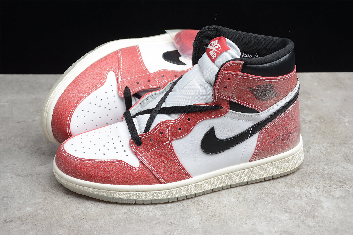R28 Trophy Room x Air Jordan 1 High OG