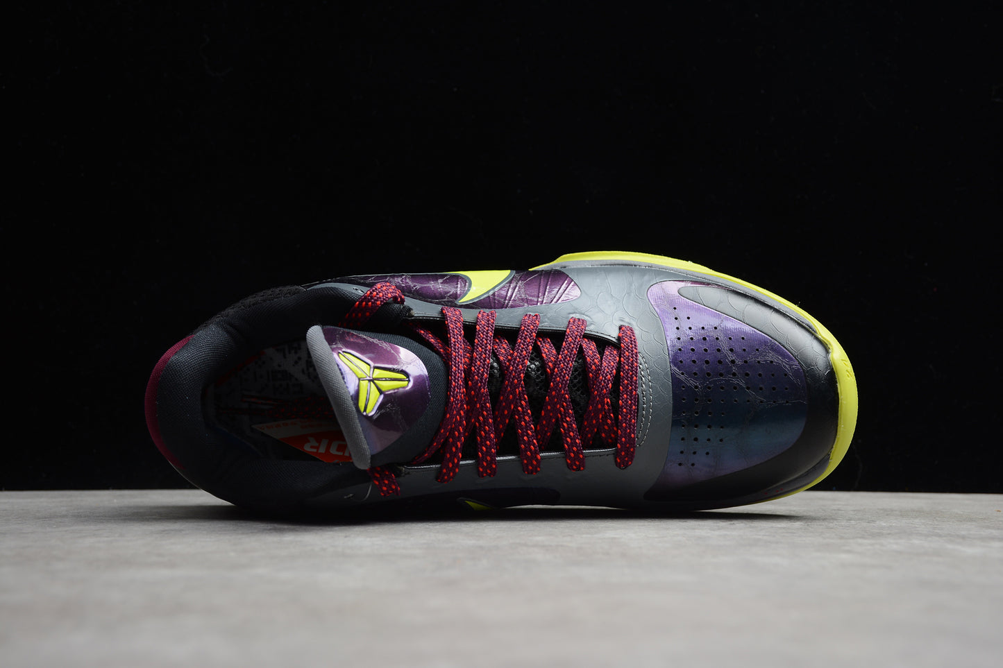 R29 5 “Chaos” CD4991-001
