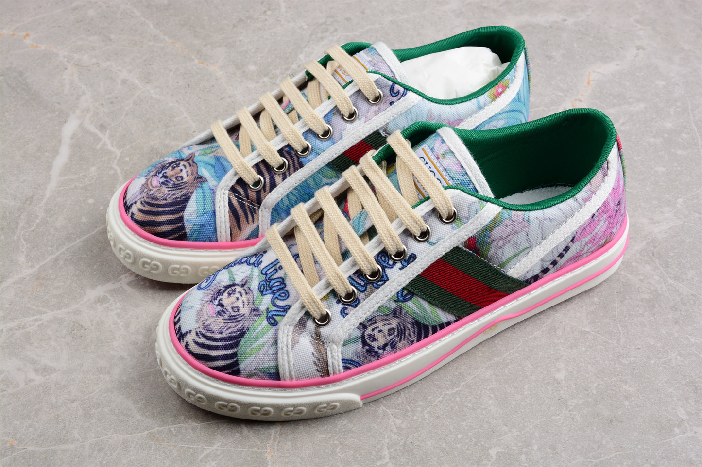 R32Disney x Gucci Tennis1977