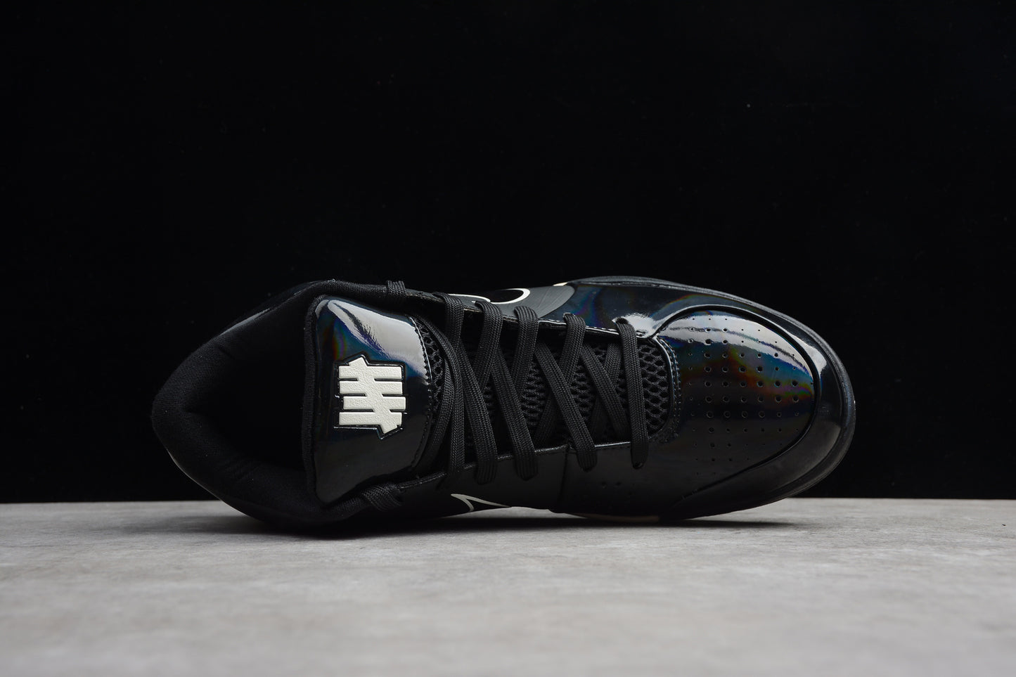 R32 Nike Kobe 4 Protro “Undefeated Black Mamba” – CQ3869-001