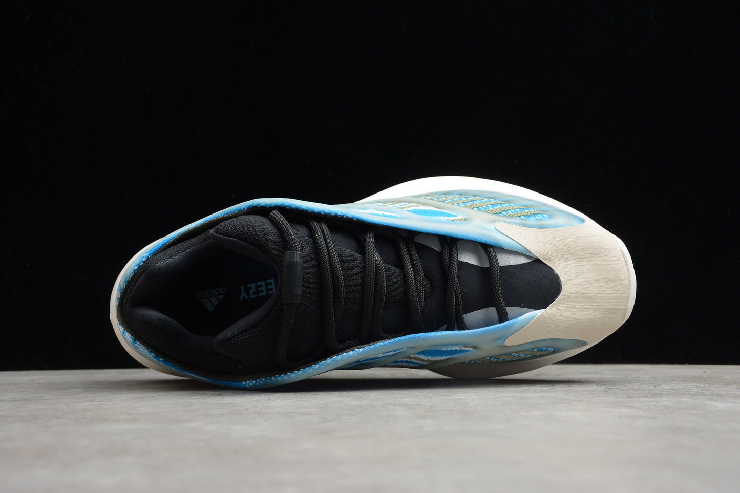 R36 YEEZY 700 V3 G54850(36-47)