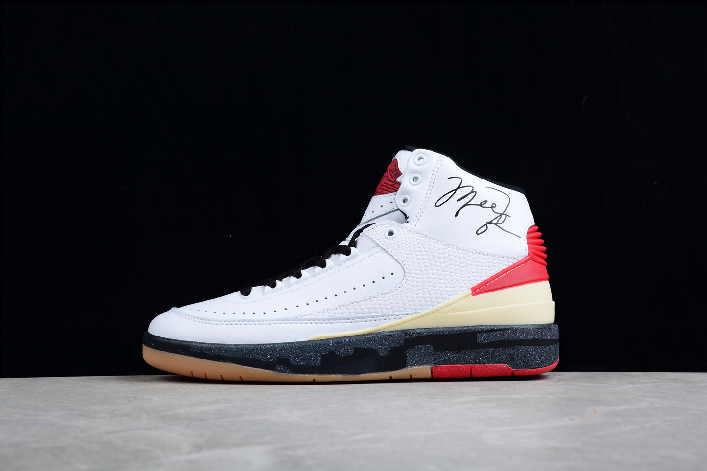 R38 OFF-WHITE x Air Jordan 2 High AJ2 DJ4375-101