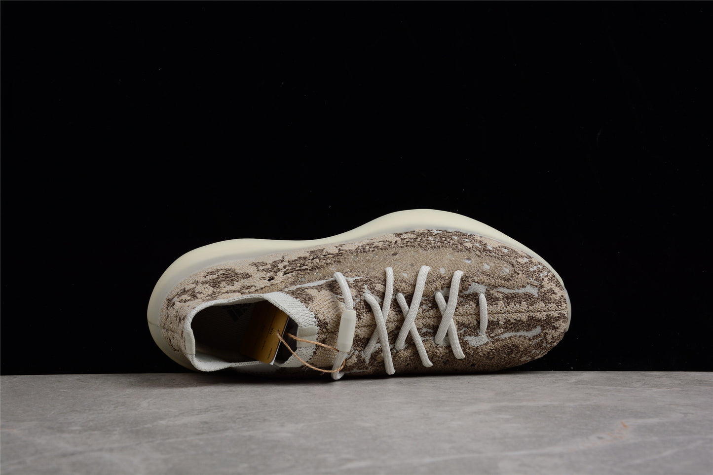 R38 Yeezy Boost 380 GZ0473