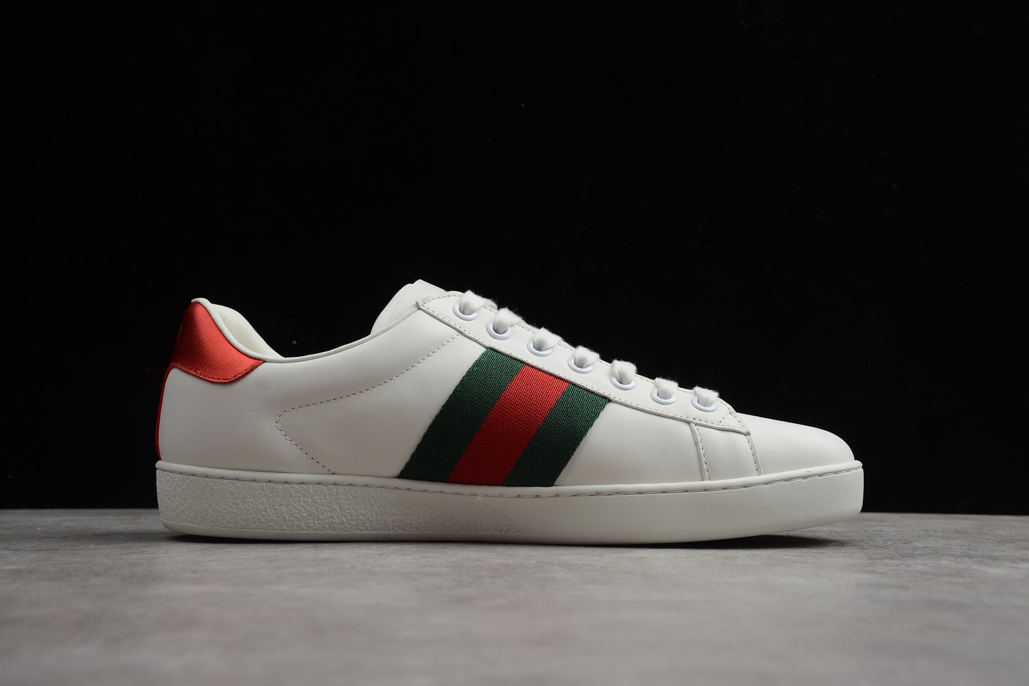 R42GUCCI35-40