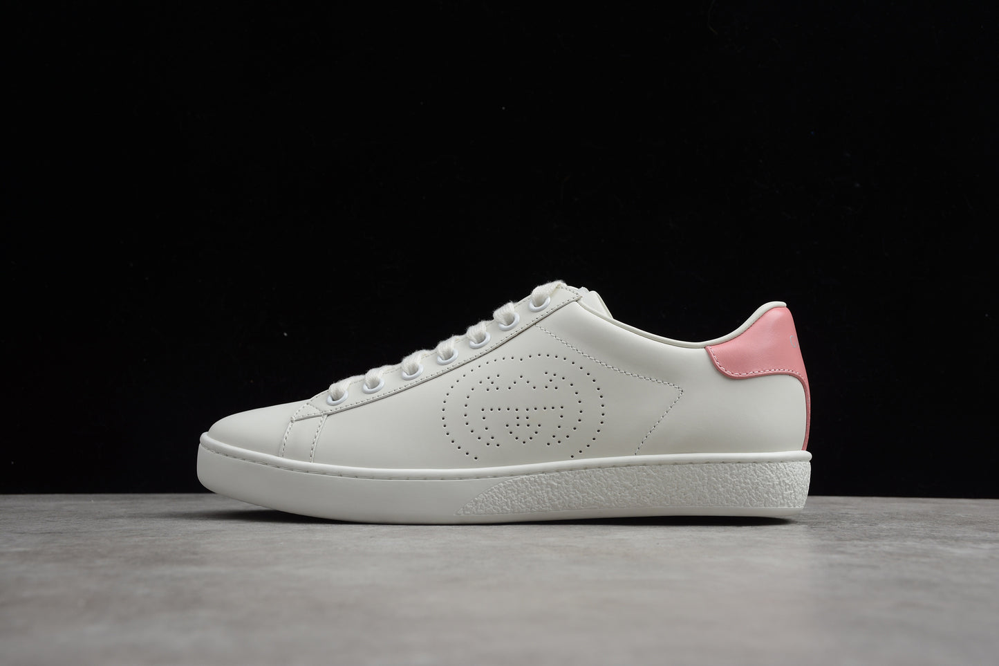 R42GUCCI35-40