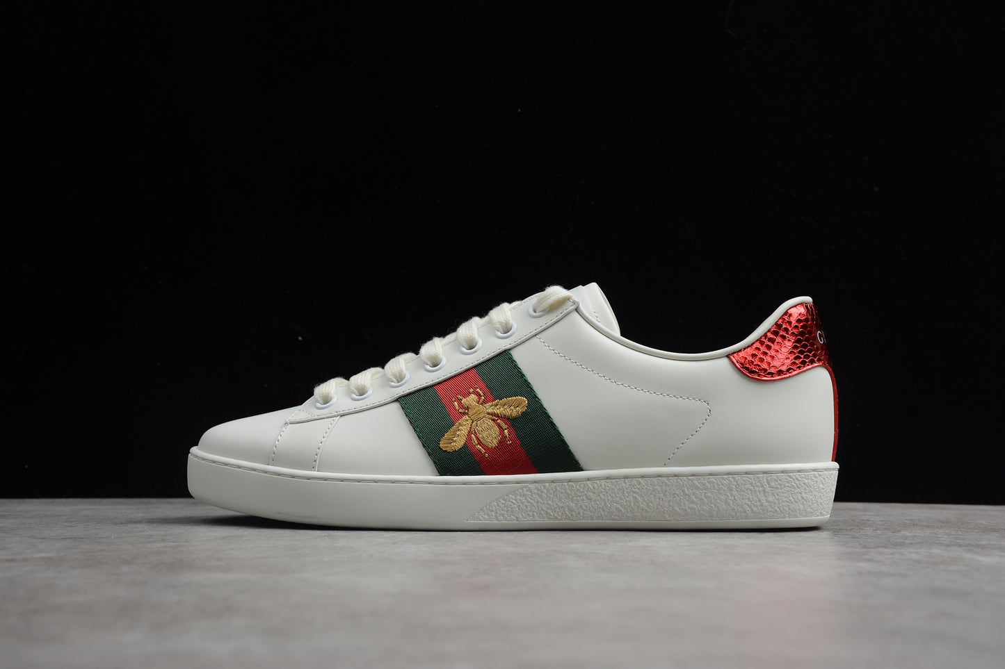R42GUCCI35-40
