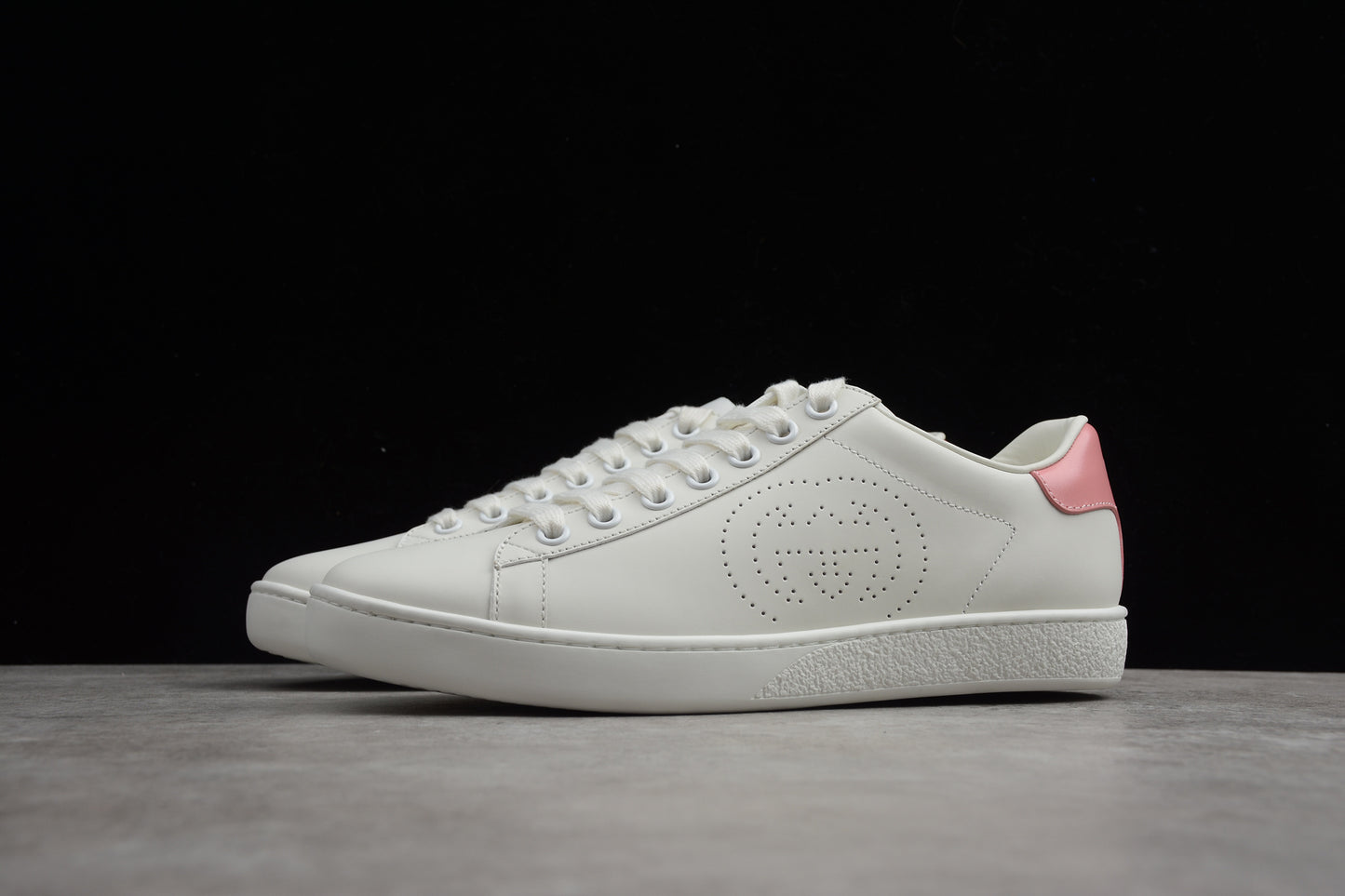 R42GUCCI35-40