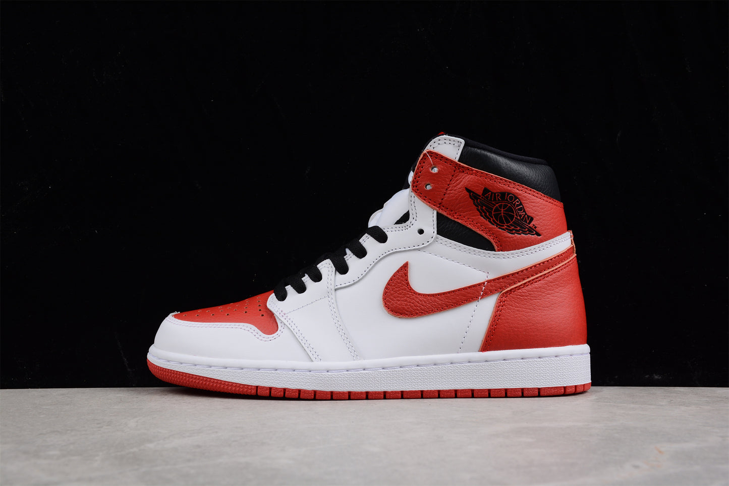 R42 Air Jordan 1 High OG AJ1 555088-161