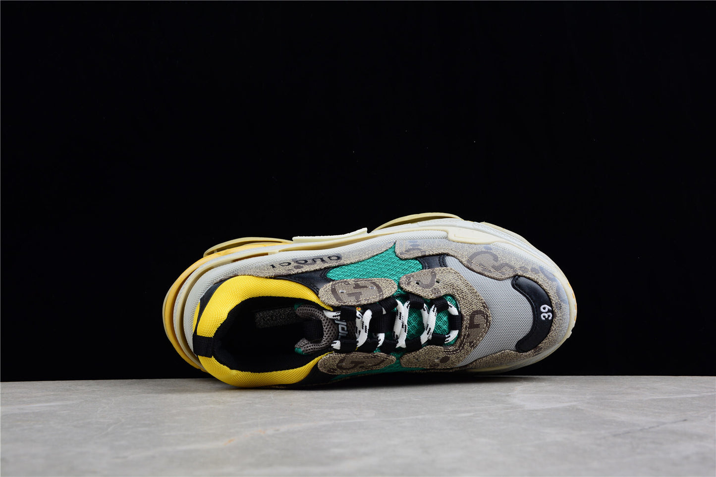 R45 Gucci x Balenciaga Triple S UMO209766