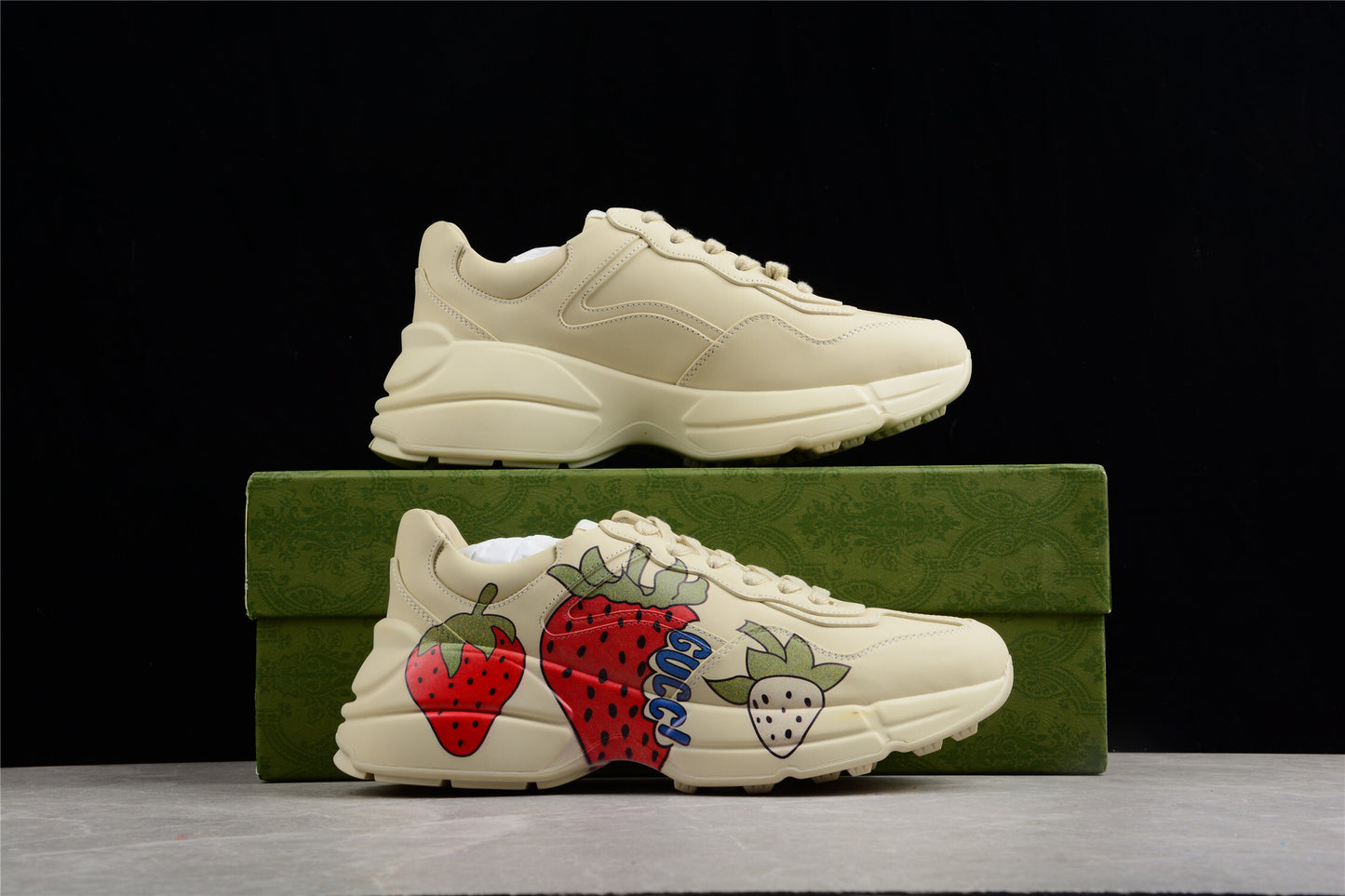 R50 Gucci Rhyton Vintage Trainer Sneaker 5D