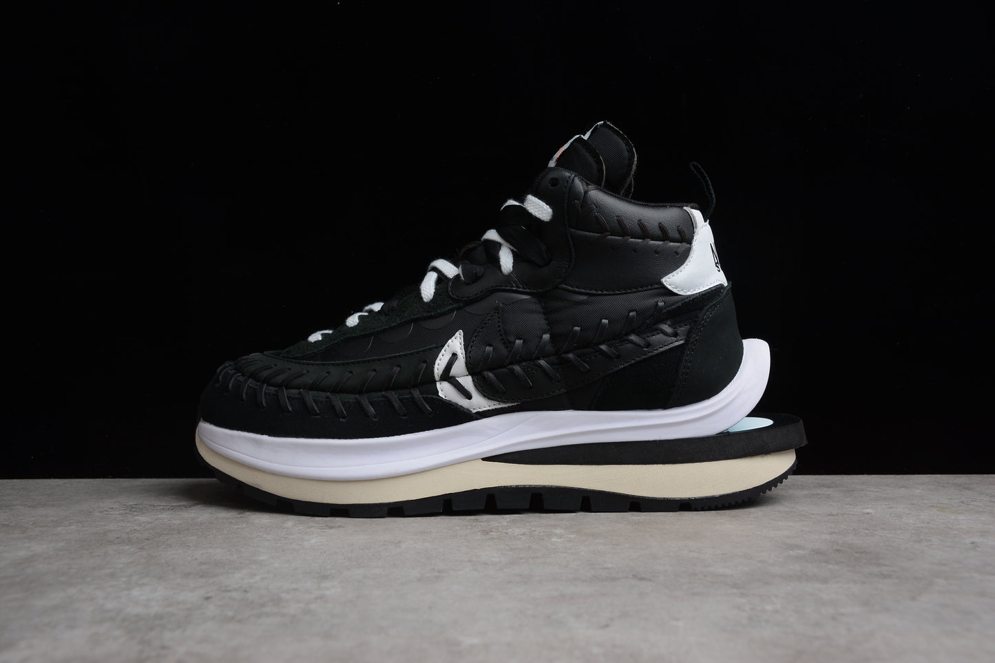 Sacai x Jean Paul Gaultier x Nike VaporWaffle DH9186-001