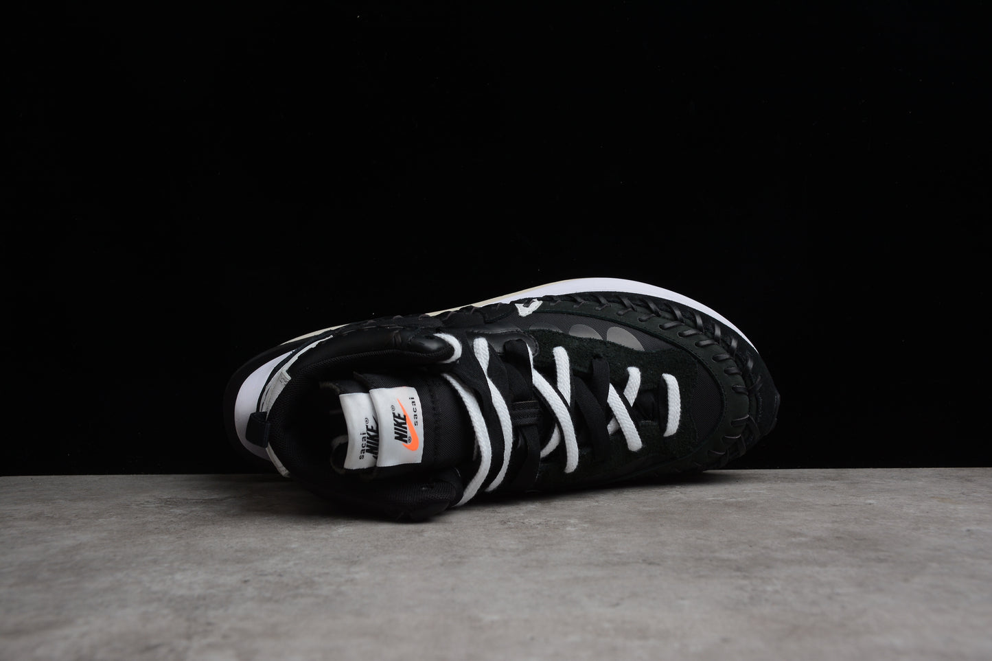 Sacai x Jean Paul Gaultier x Nike VaporWaffle DH9186-001