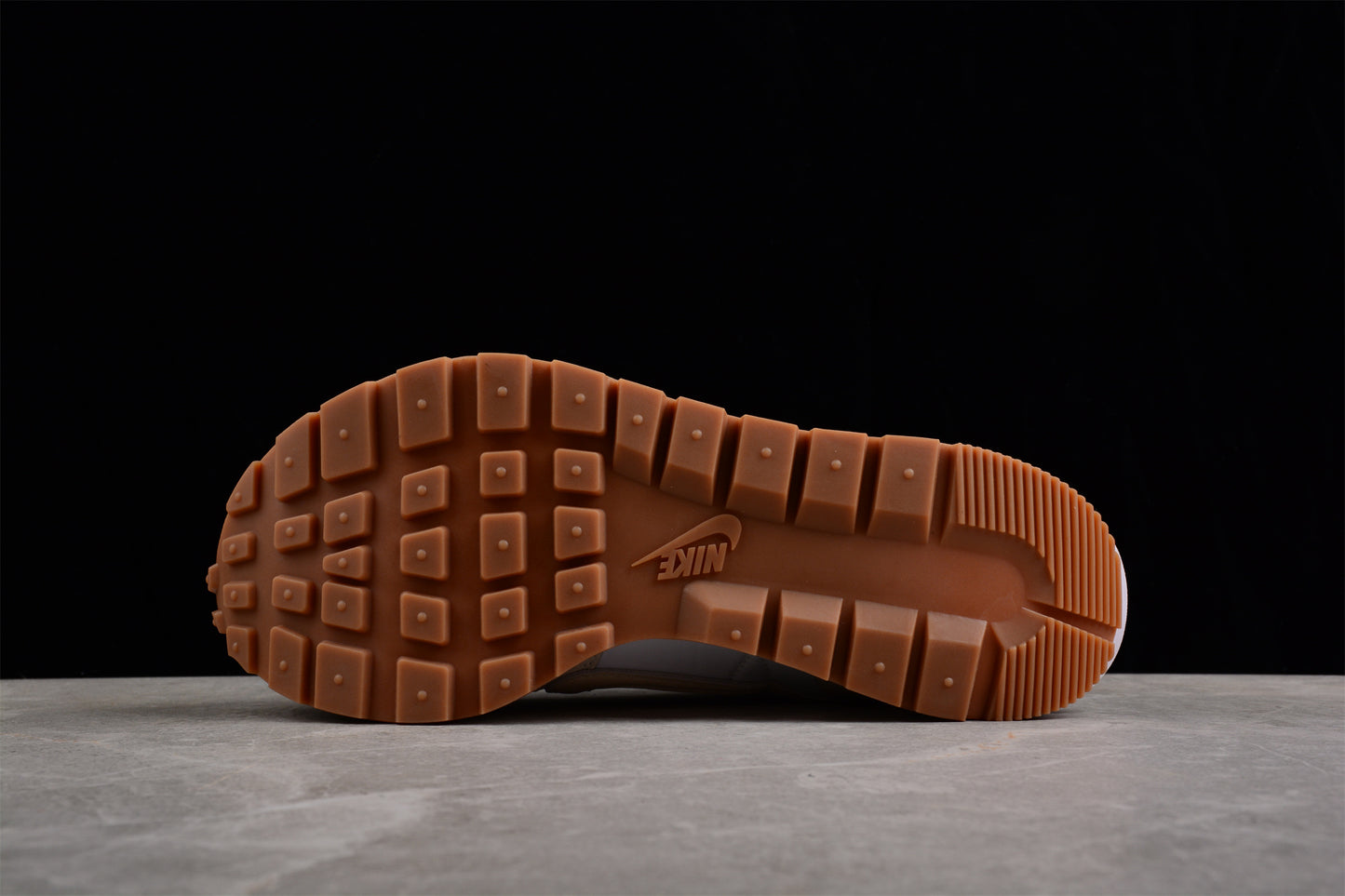 Sacai x Nike VaporWaffle “White Gum” – DD1875-100