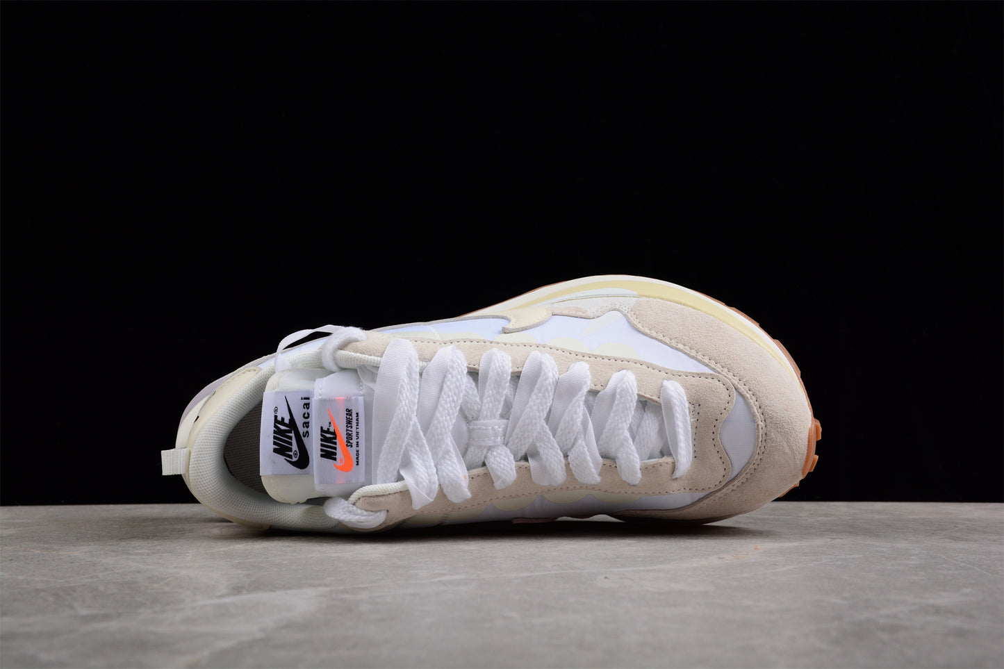 Sacai x Nike VaporWaffle “White Gum” – DD1875-100