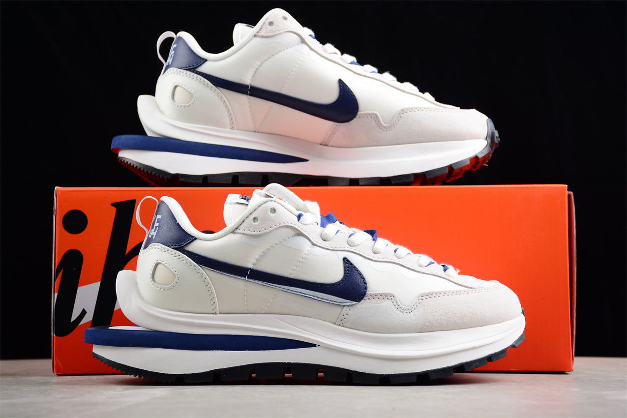 Sacai x Nk VaporWaffle 3.0 DD1875-109