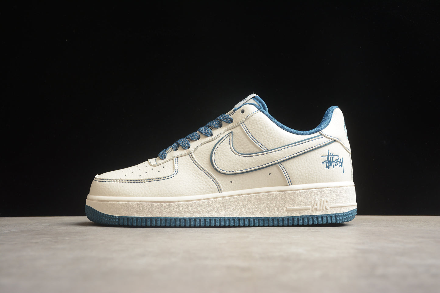 Stussy x Nk Air Force 1 Low UN1635-333