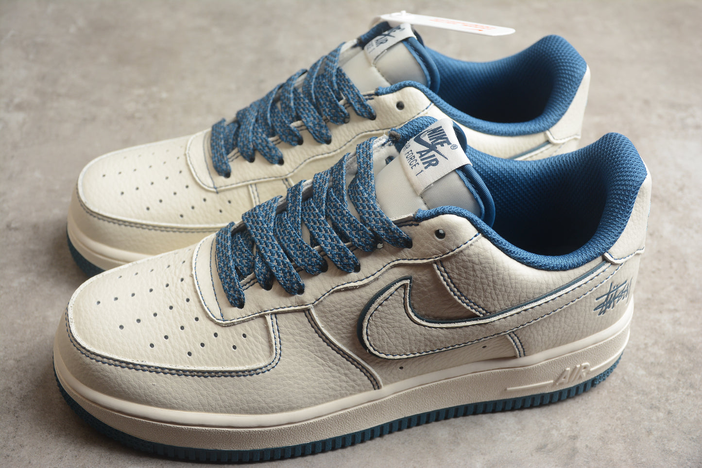 Stussy x Nk Air Force 1 Low UN1635-333