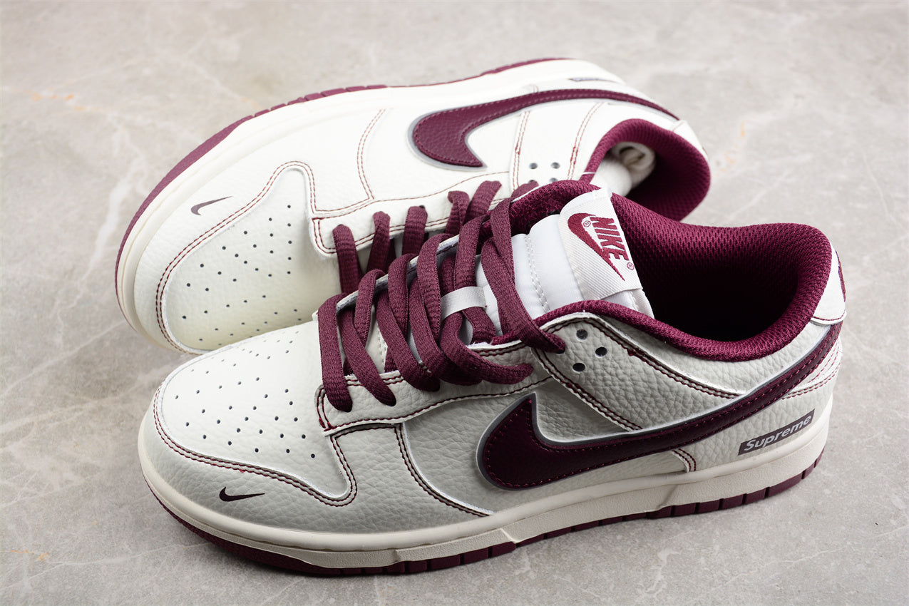 Supreme x Nike SB Dunk Low RM2308-235