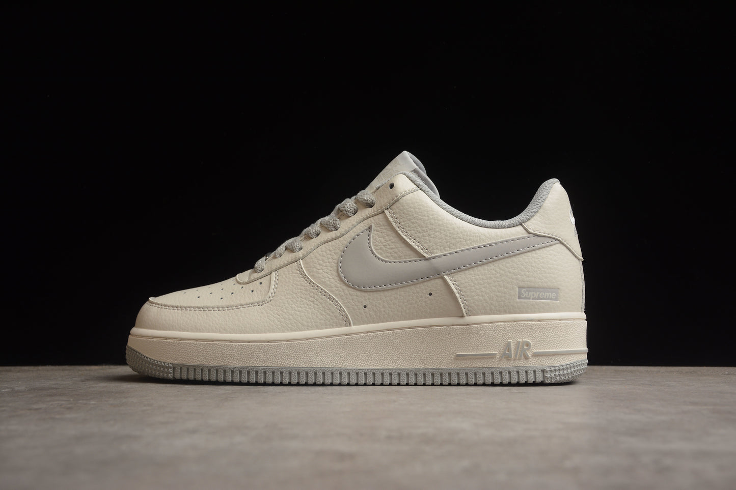 Supreme x Nk Air Force 1'07 Low SU0220-007